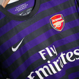 Arsenal 2012-13 Ozil Away Kit (M)