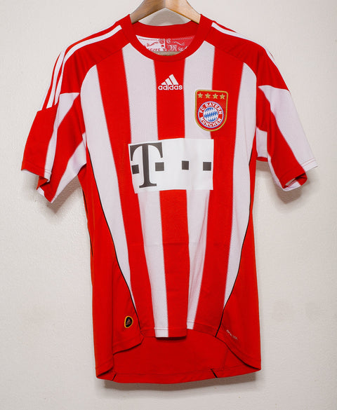 2010 Bayern Munich Home #18 Klose  ( M )