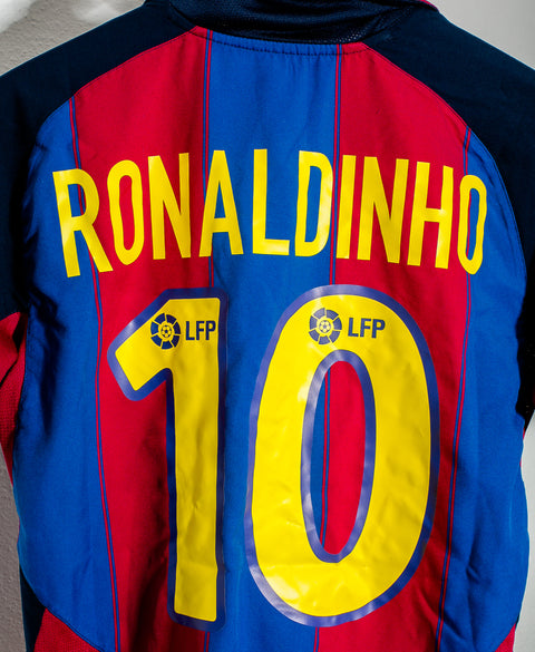 2003 - 2004 FC Barcelona Home #10 Ronaldinho ( M )