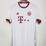 Bayern Munich 2016-17 Lewandowski Third Kit (L)