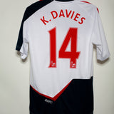Bolton 2011-12 Davies Home Kit (L)