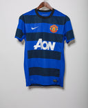 Manchester United 2011-12 Chicharito Away Kit (S) SOLD