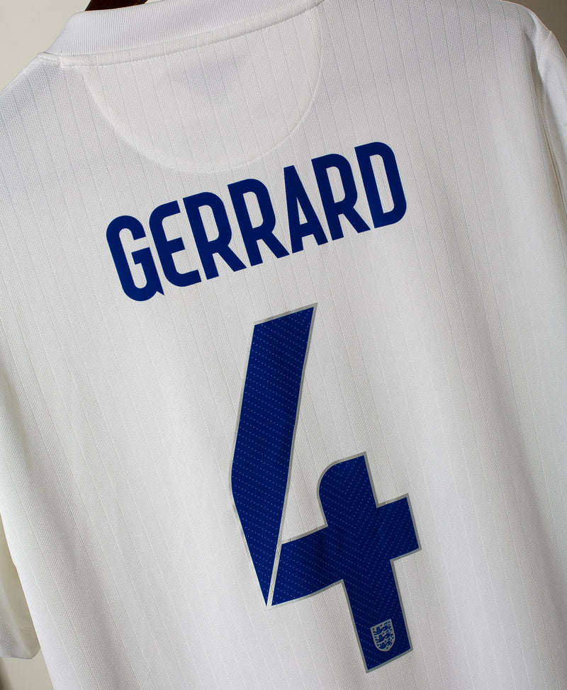 England 2014 Gerrard Home Kit (L)