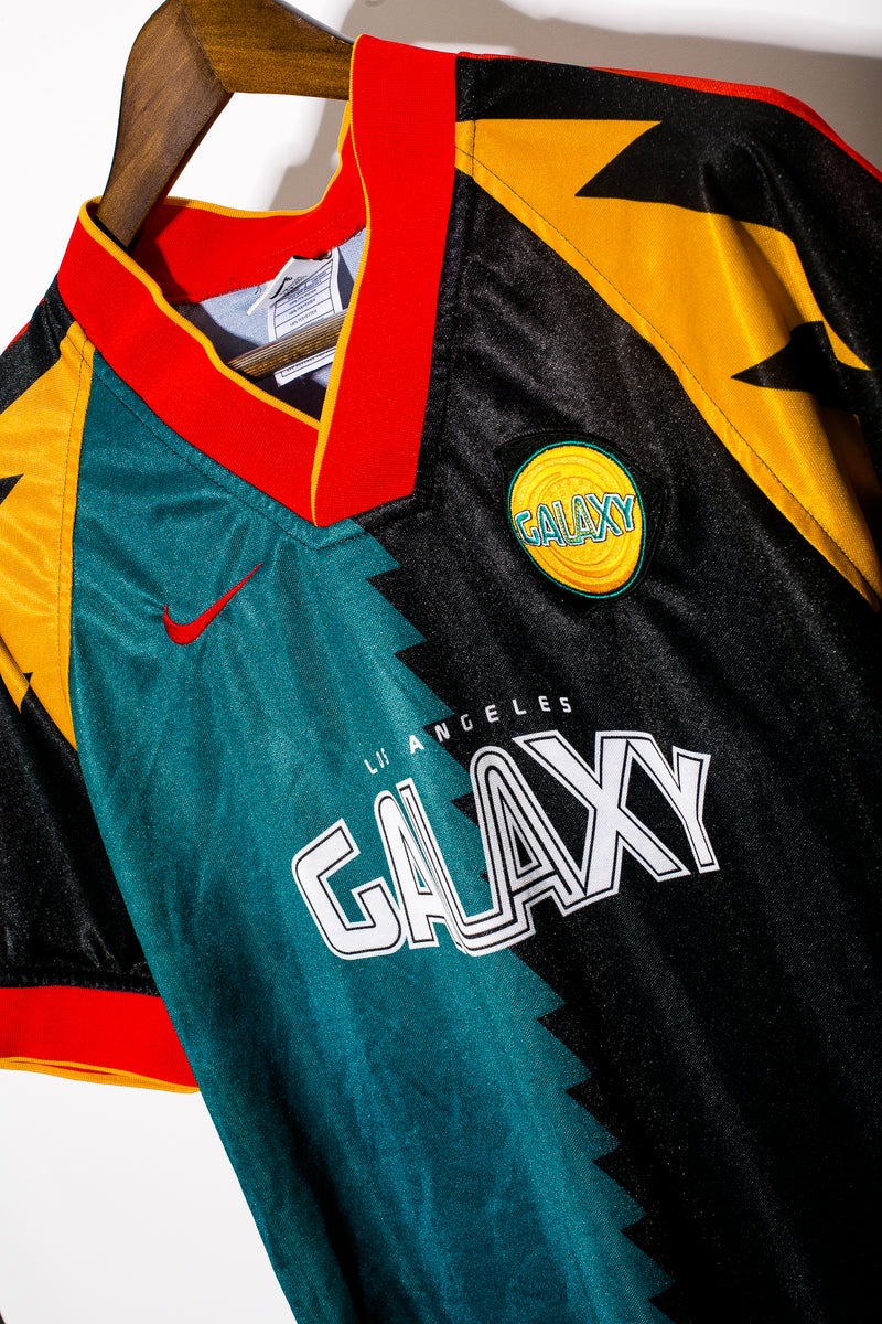 LA Galaxy unveil fan-created third jersey inspired by 1996 kit, THE  SIDELINE