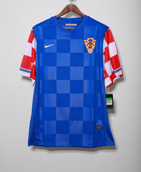 2010 Croatia Away Kit ( XL )