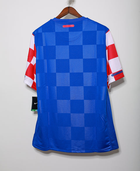 2010 Croatia Away Kit ( XL )