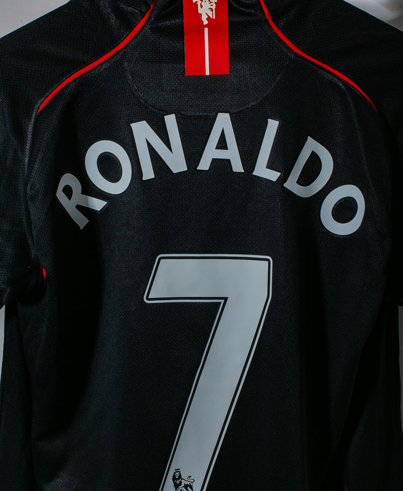 Manchester United 2007-08 Ronaldo Away Kit (S) – Saturdays Football