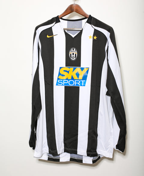 2004 - 2005 Juventus Home Long Sleeve BNWT ( XL )