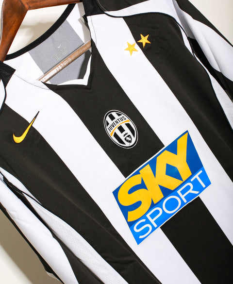 2004 - 2005 Juventus Home Long Sleeve BNWT ( XL )