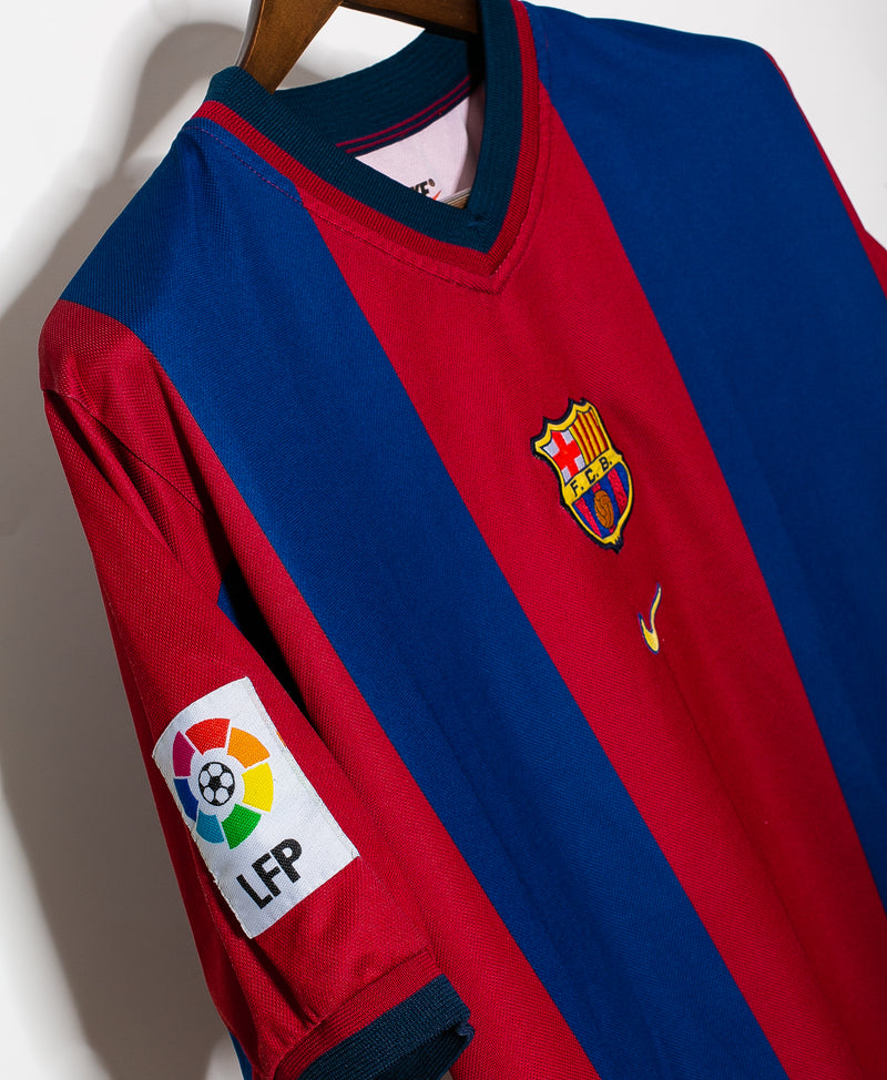 Barcelona 1998-99 Home Kit (XL)