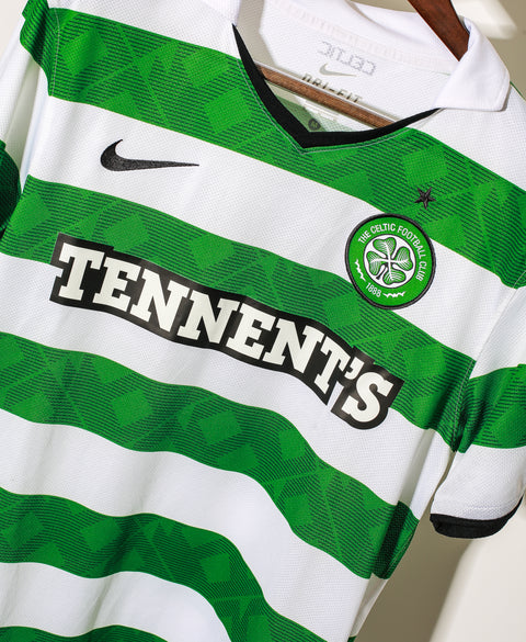 2010 Celtic Home Kit #7 Signed ( M )