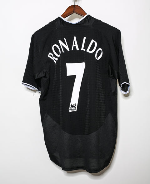 2004 Manchester United Away #7 Ronaldo ( L )