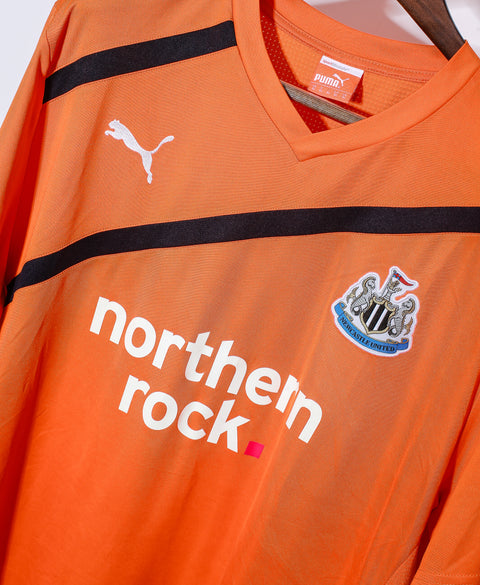 2010 Newcastle Away Kit ( XL )