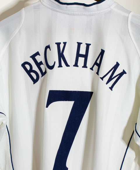 England 2002 Beckham Long Sleeve Home Kit (M)