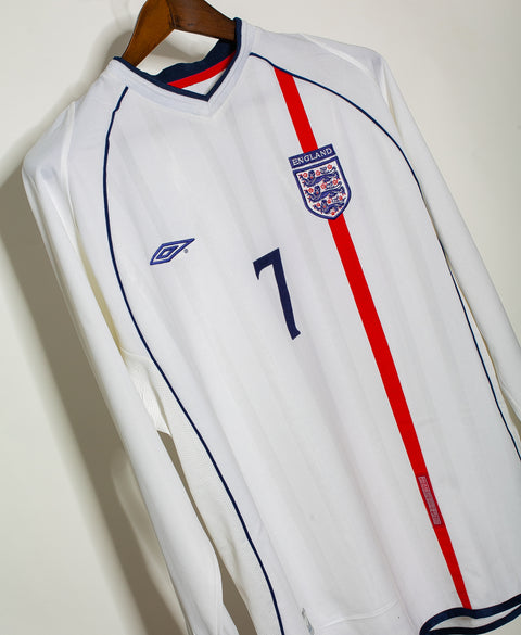 England 2002 Beckham Long Sleeve Home Kit (M)