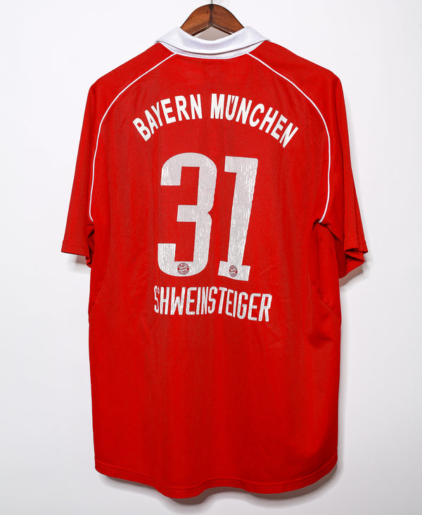 2005 Bayern Munich Home Kit #31 Shweinsteiger ( XL )