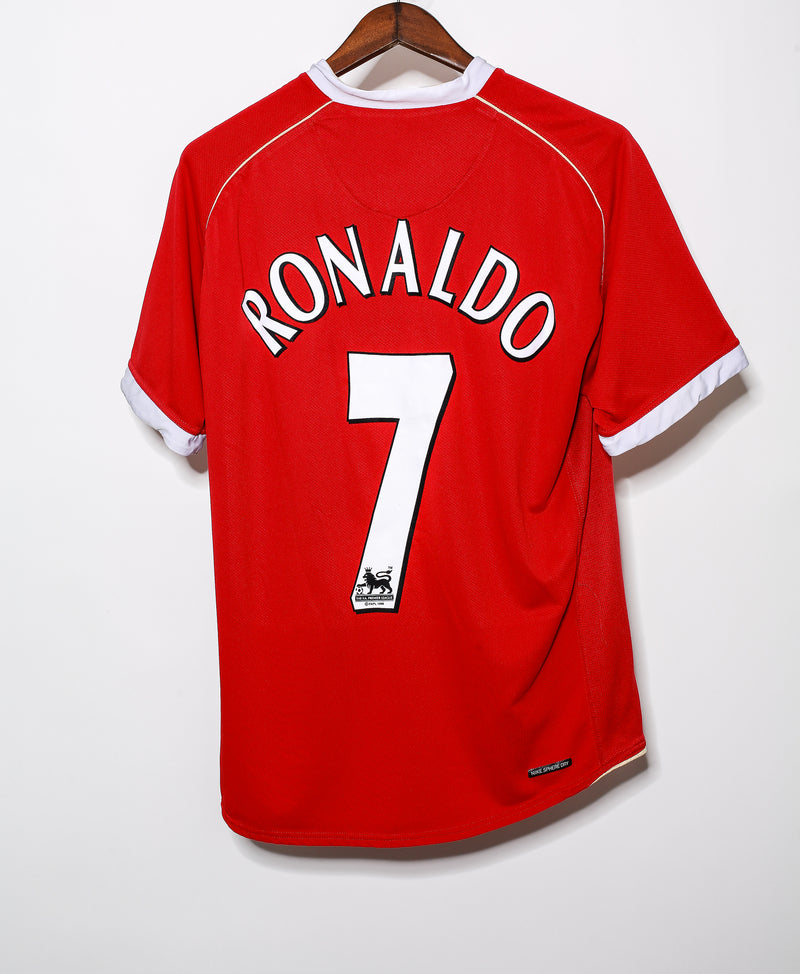 2006 Manchester United Home #7 Ronaldo