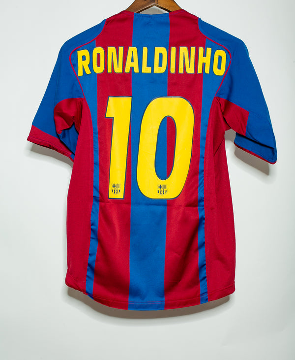 Barcelona 2004-05 Ronaldinho Home Kit (S)