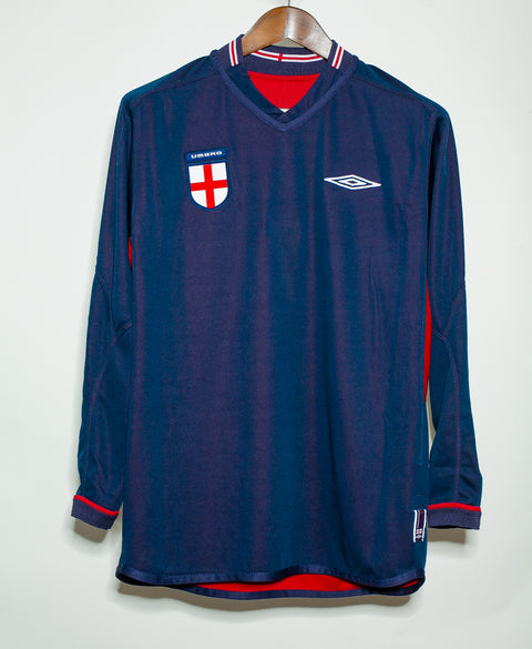 England 2002 Beckham Long Sleeve Reversible Away Kit (M) SOLD IN STORE