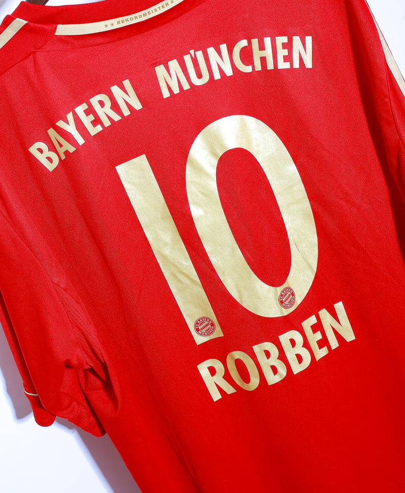Bayern Munich 2011-12 Robben Home Kit (3XL)