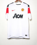 Manchester United 2010-11 Chicharito Away Kit (L)