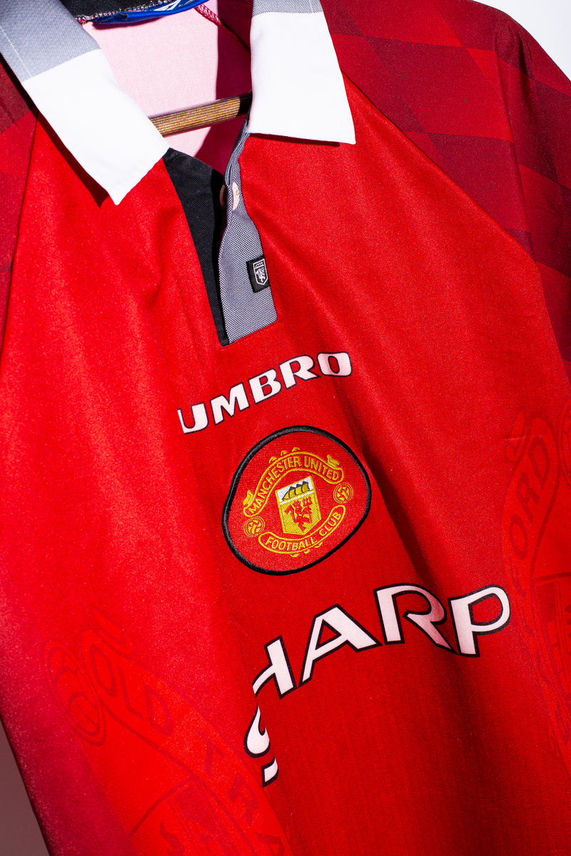 Manchester United Home 1996 - 1998