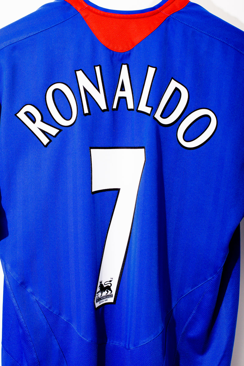 2006 - 2007 Manchester United Third Kit Ronaldo #7