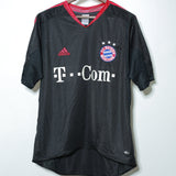 Bayern Munich 2004-05 Third Kit (L)