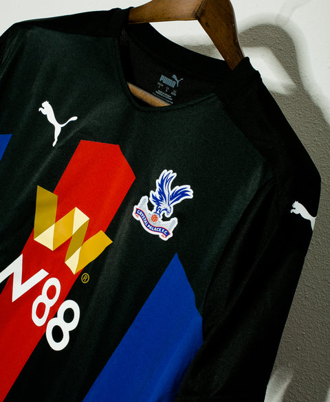 Crystal Palace 2020-21 Third Kit (L)