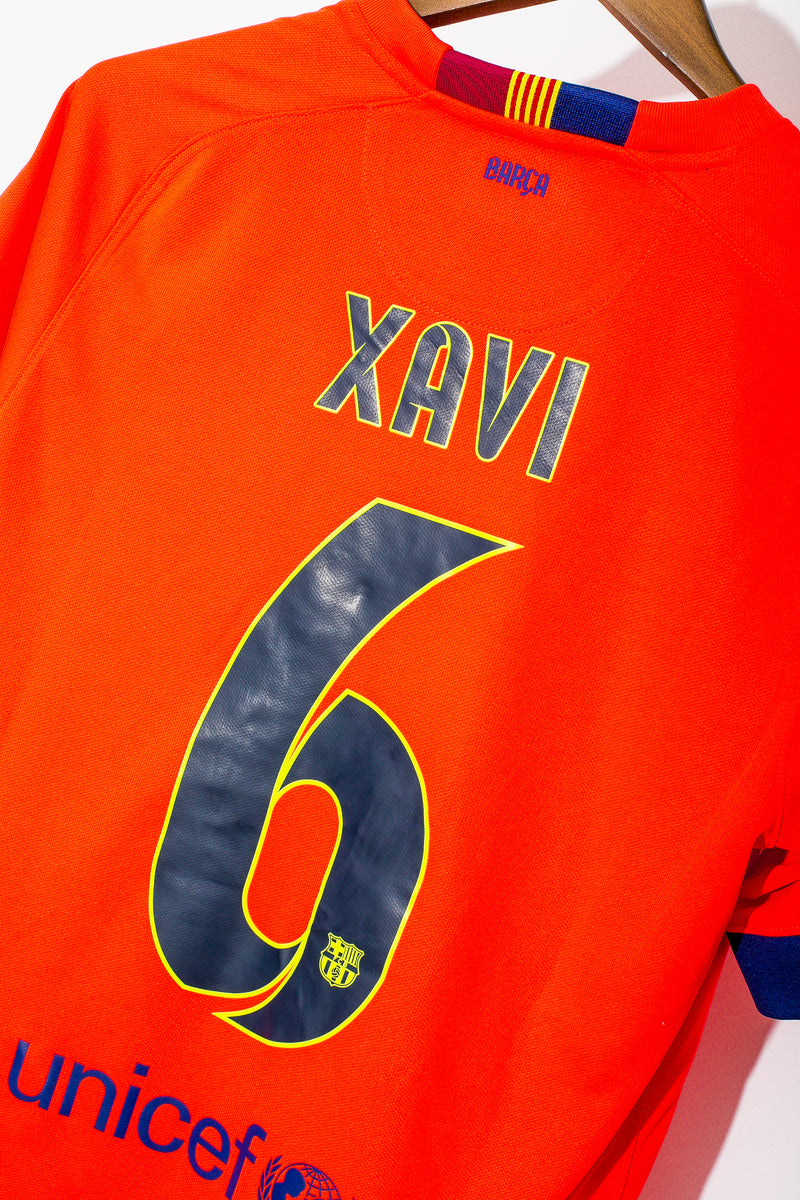 Barcelona 2014 Xavi Away Kit