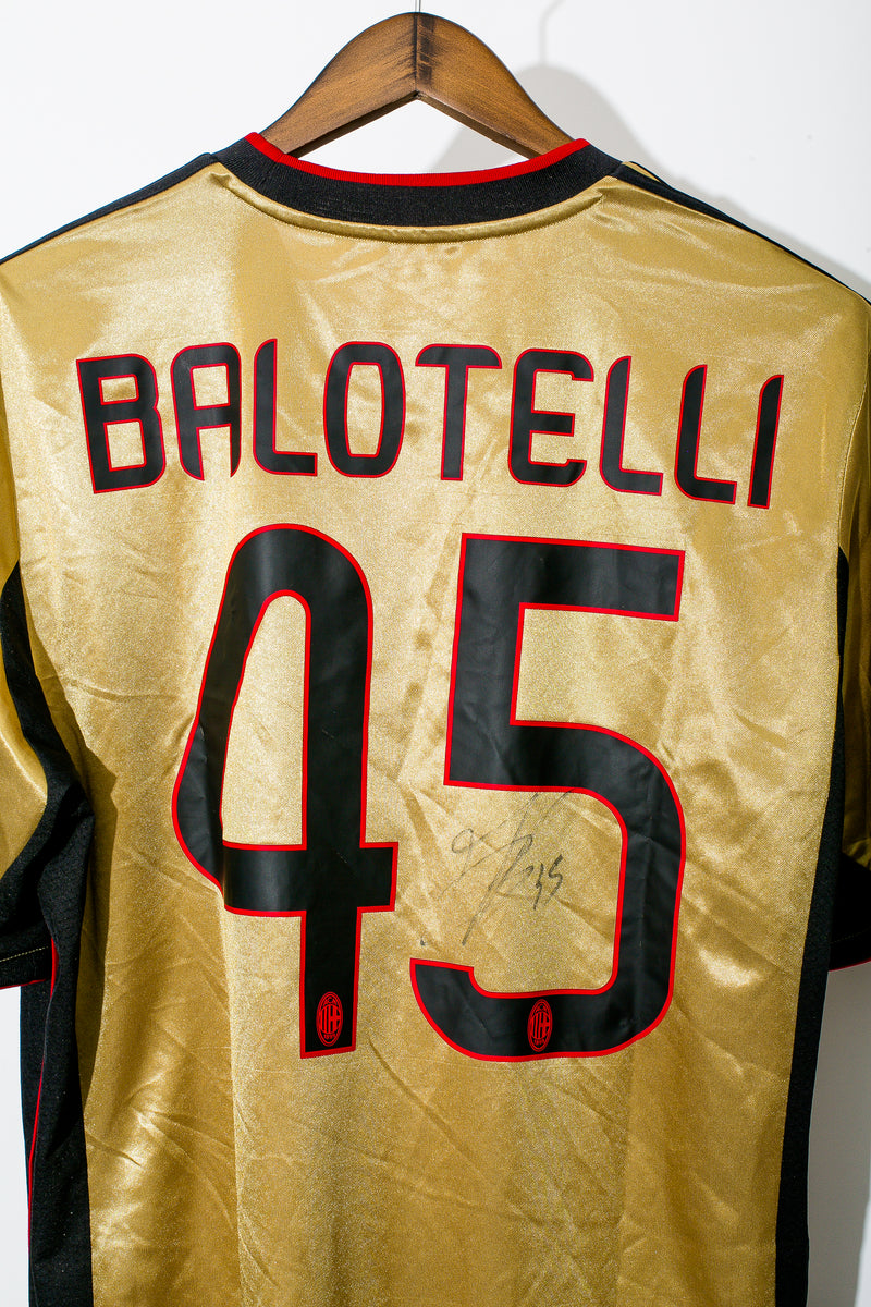 AC Milan 2013 Balotelli Signed 3rd Kit