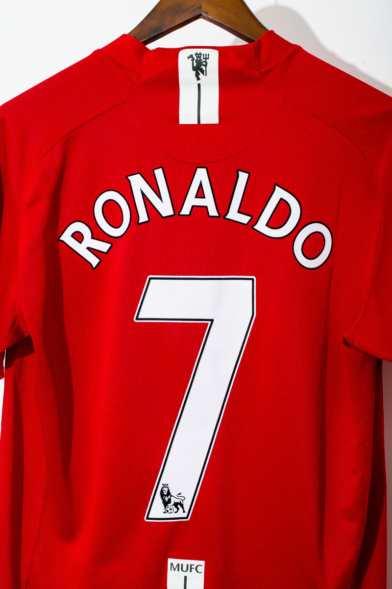 Manchester United 2004 Ronaldo Home Kit
