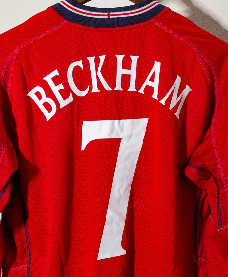 England 2002 Beckham Away Sleeve Home Kit (L)