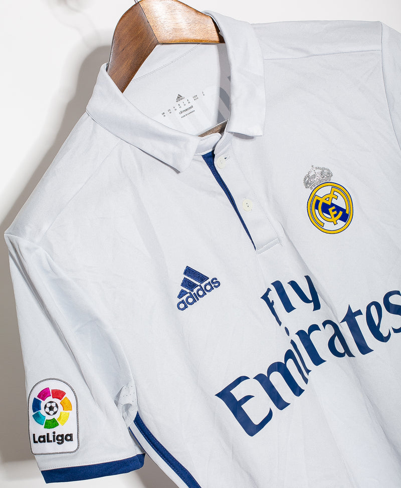 Real Madrid 2016-17 Modric Home Kit (M) – Saturdays Football