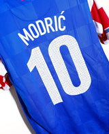 Croatia 2010 World Cup Modric Away Kit (M)