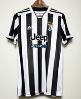 Juventus 2021-22 Chiesa Home Kit (M) sold