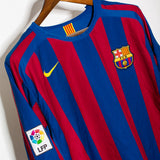 2005 FC Barcelona Home #19 Messi ( XL )