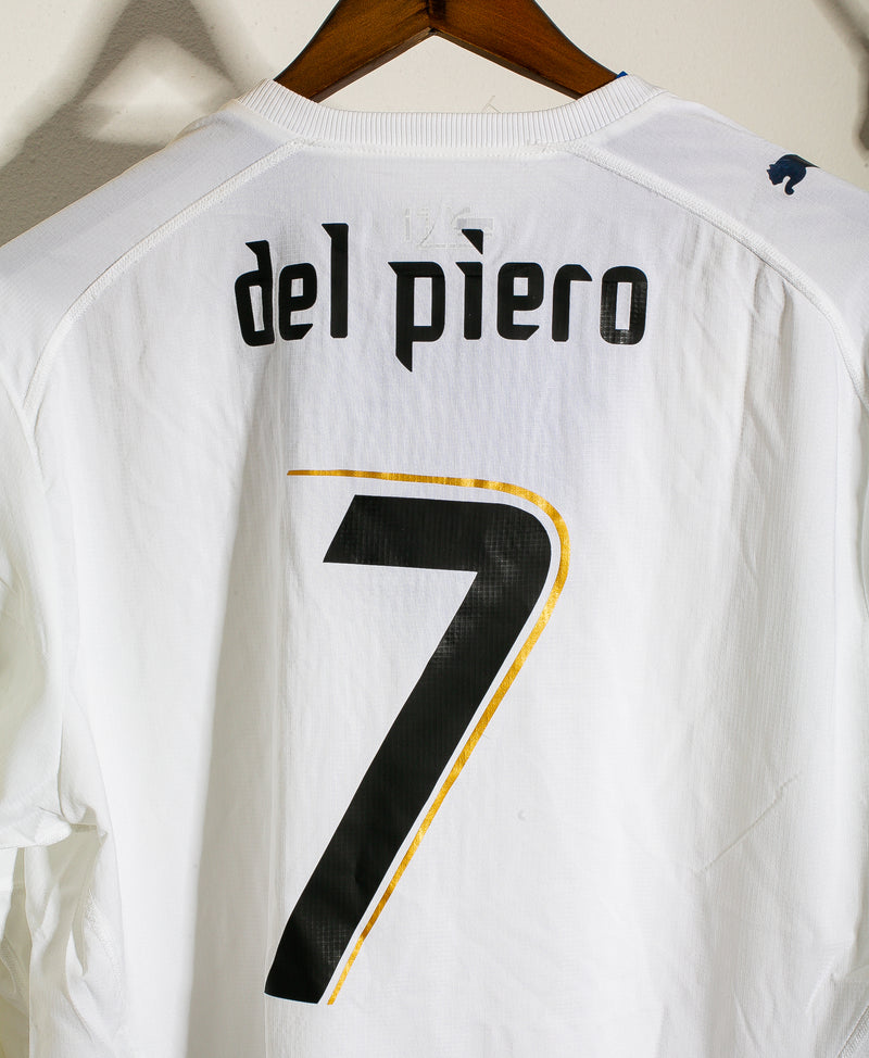 Italy 2006 Del Piero Long Sleeve Away Kit (XL)