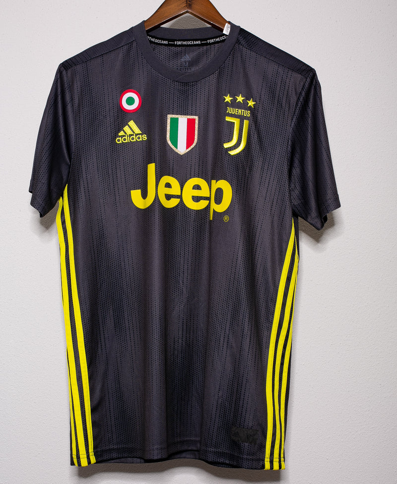 Juventus 2018-19 Bernardeschi Third Kit (M)