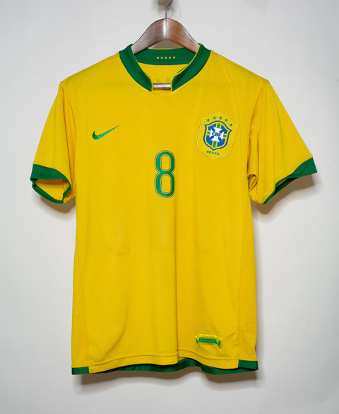 2006 Brazil #8 Kaka ( M )