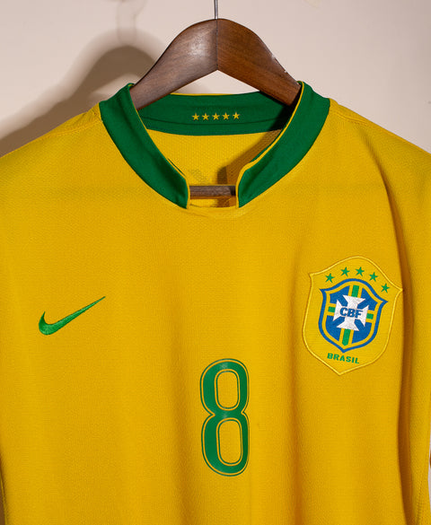 2006 Brazil #8 Kaka ( M )