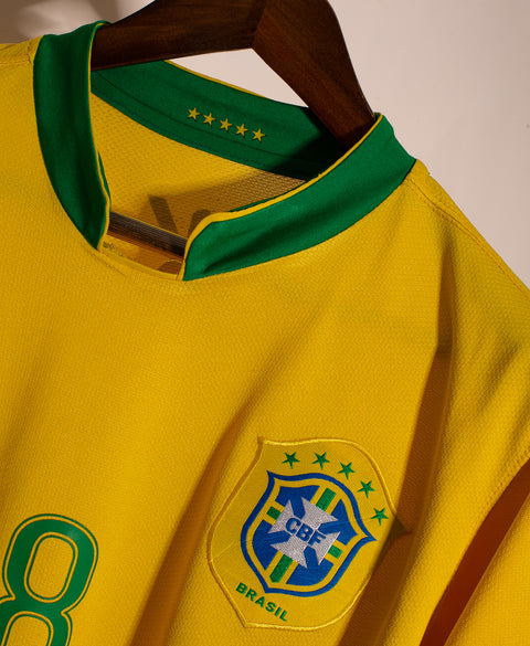 2006 Brazil #8 Kaka ( M )