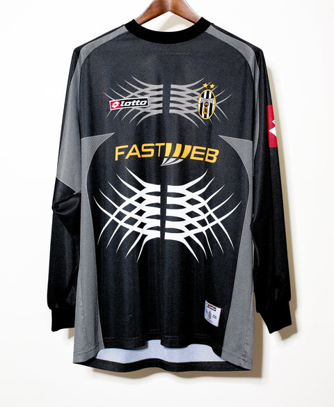 2001 - 2002 Juventus GK Kit ( XL )