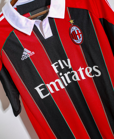 2012 - 2103 AC Milan Home Kit ( L )