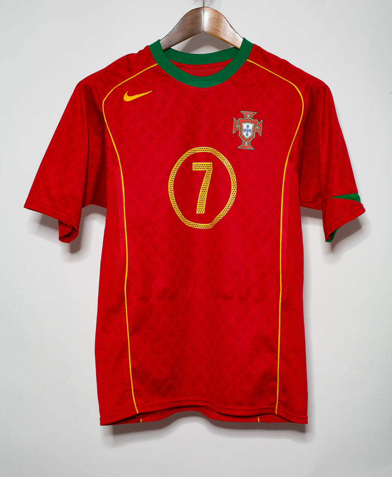 2004 Portugal Home #7 Figo ( S )