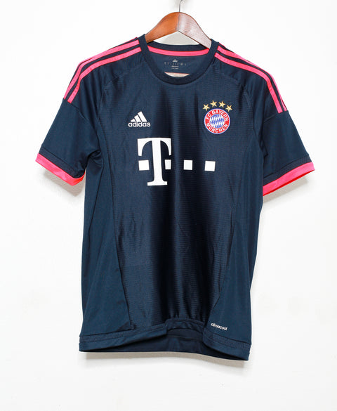 2015 Bayern Munich Away #25 Muller ( M )