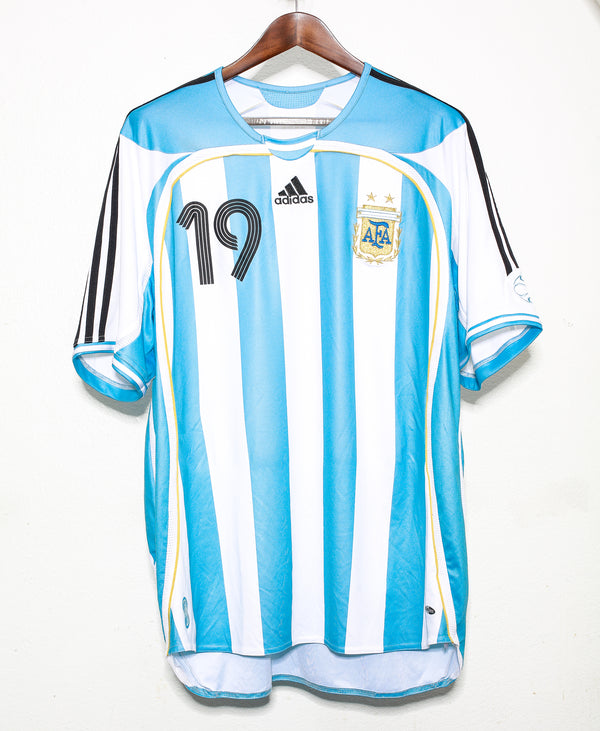 Argentina 2006 World Cup Messi Home Kit (XL)