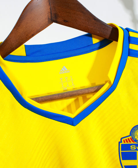 2013 Sweden Home #10 Ibrahimovic ( M )