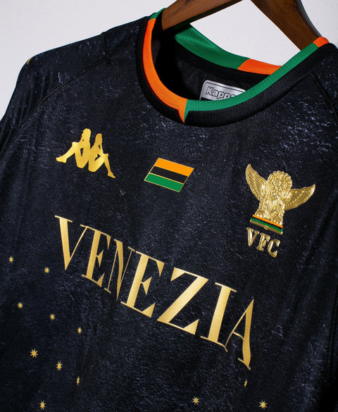 2021 - 2022 BNIB Venezia Home EURO SIZE ( XXL ) FITS LIKE XL