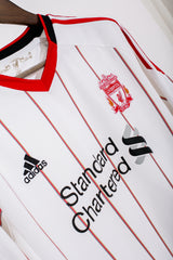 2010/2011 Liverpool Away Kit